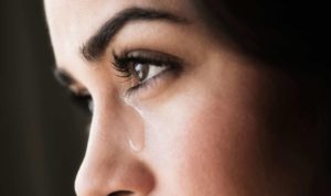 Что делать при слезотечении при простуде и ОРВИ