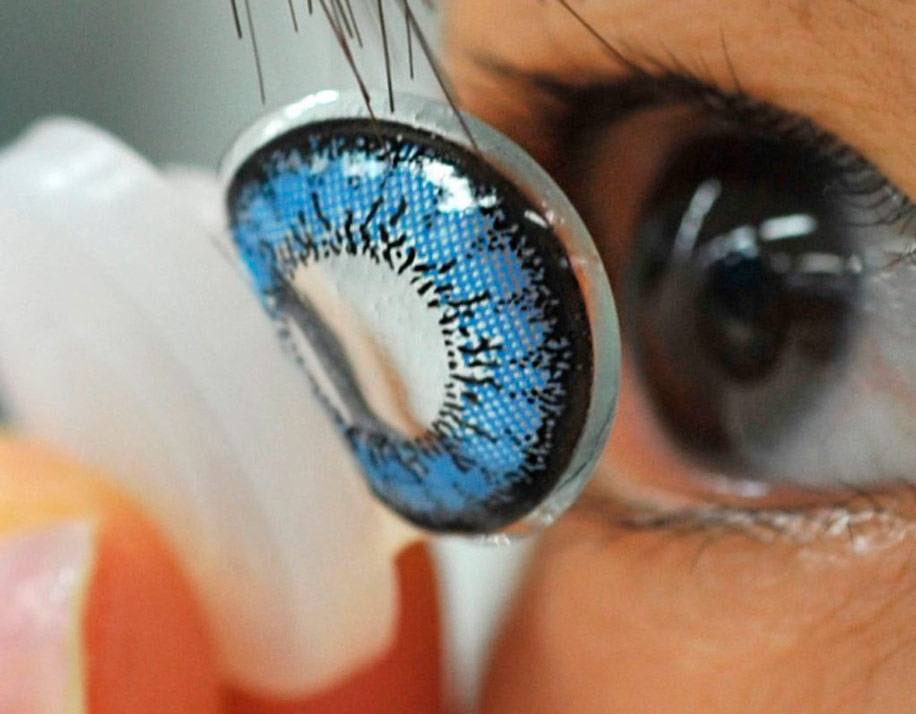 С рисунком, созданным с помощью компьютера