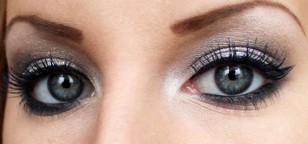 Серый цвет глаз