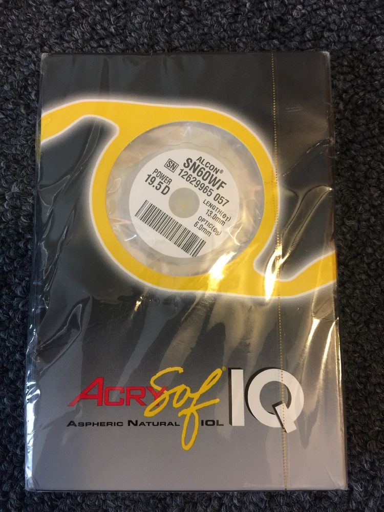 AcrySof® Natural