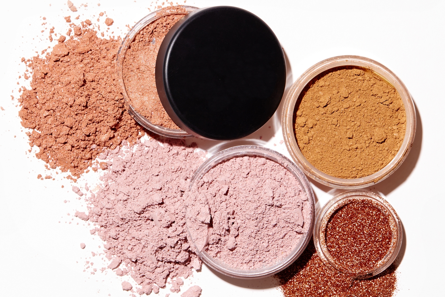 Что делать, если глаза чешутся и слезятся