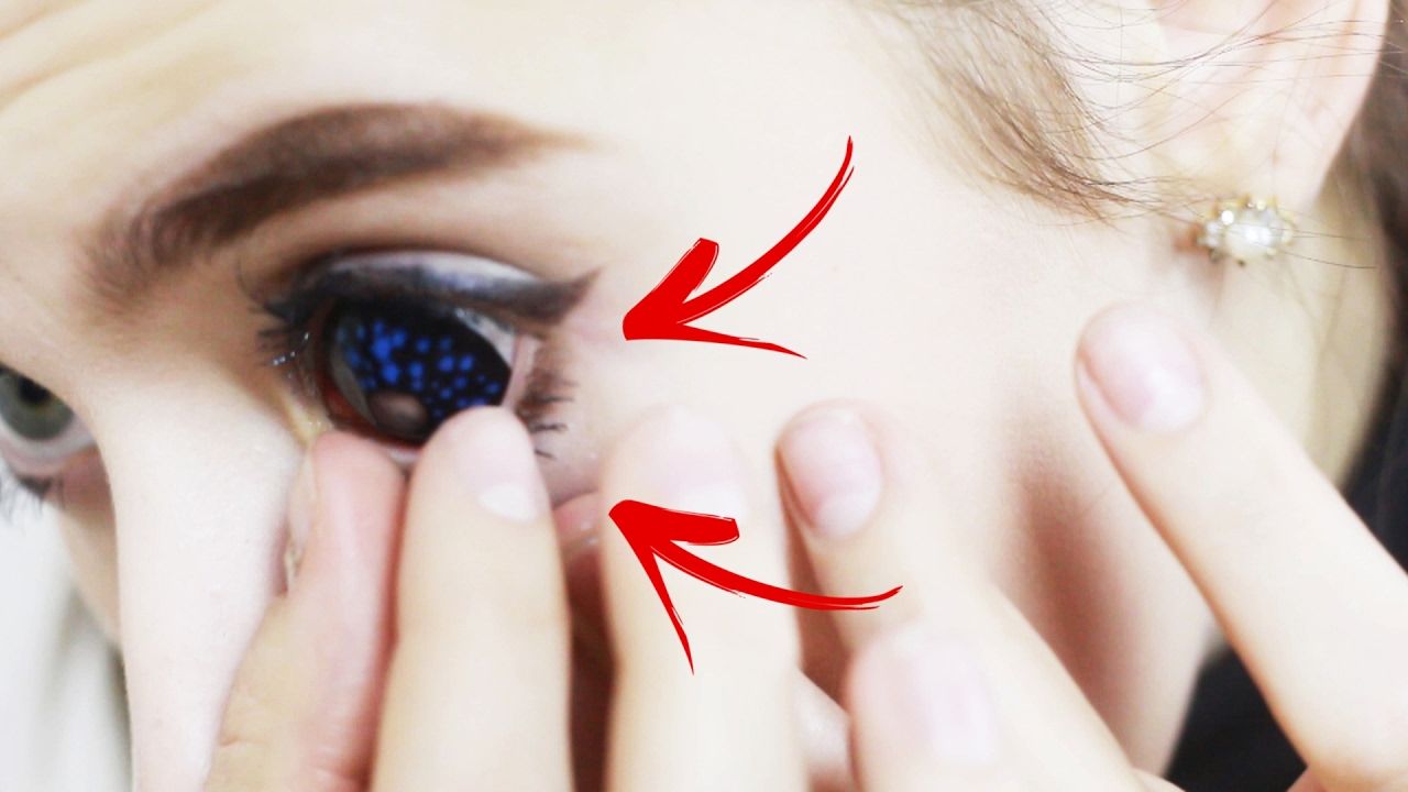 Как снять склеральные линзы