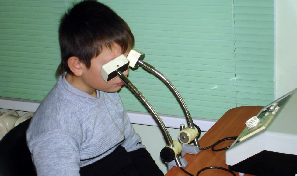 Аппаратное лечение близорукости