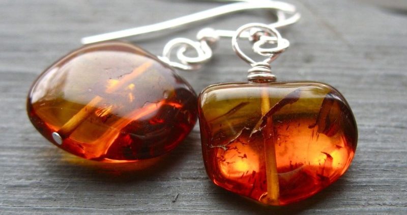 Янтарный цвет глаз