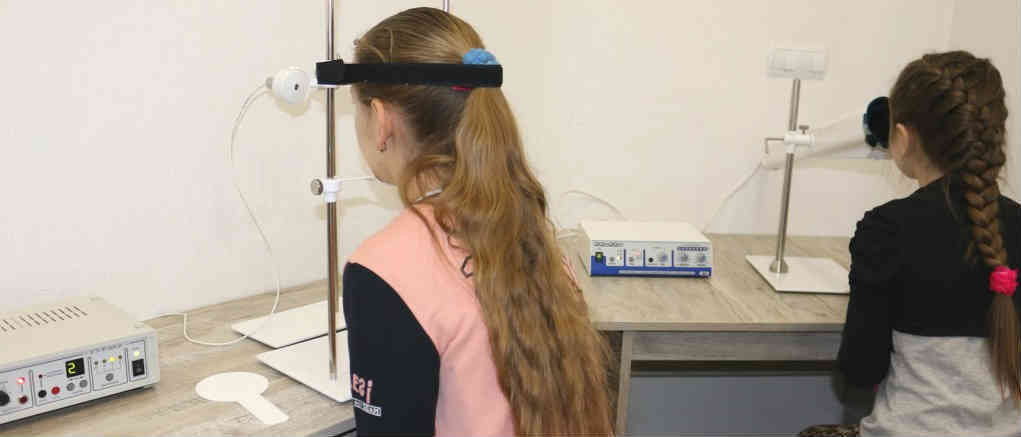 Аппаратное лечение близорукости