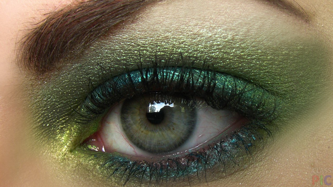Зеленый цвет глаз