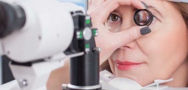 Подбор подходящих линз с врачом