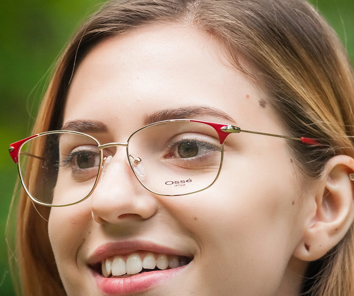 Очки или линзы — что лучше