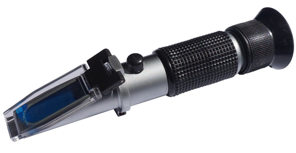 Рефрактометр