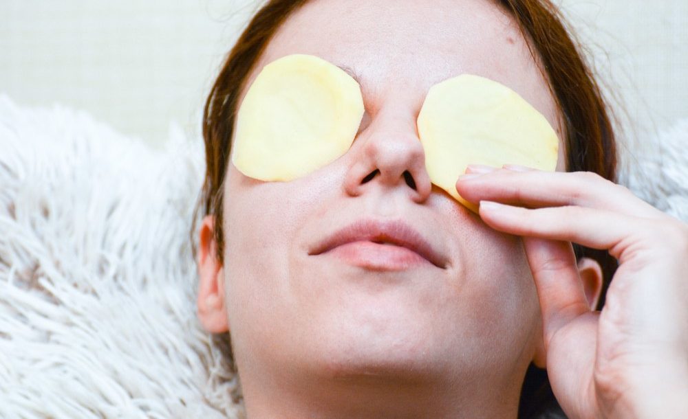 Картошка от синяков и мешков под глазами